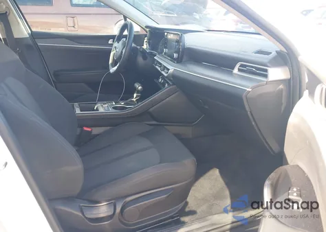 2021 Kia K5 Lxs из США, поврежденный, VIN 5XXG14J23MG017933